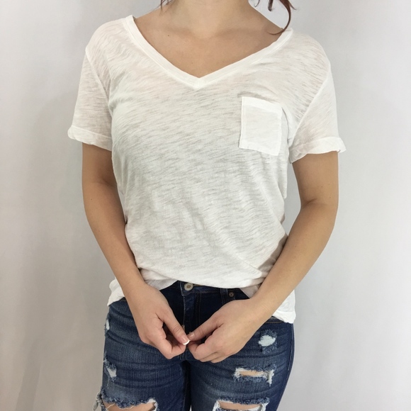 Basic White Short Sleeve Tee - Picture 5 of 8